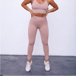 Set active matching set amethyst color size small